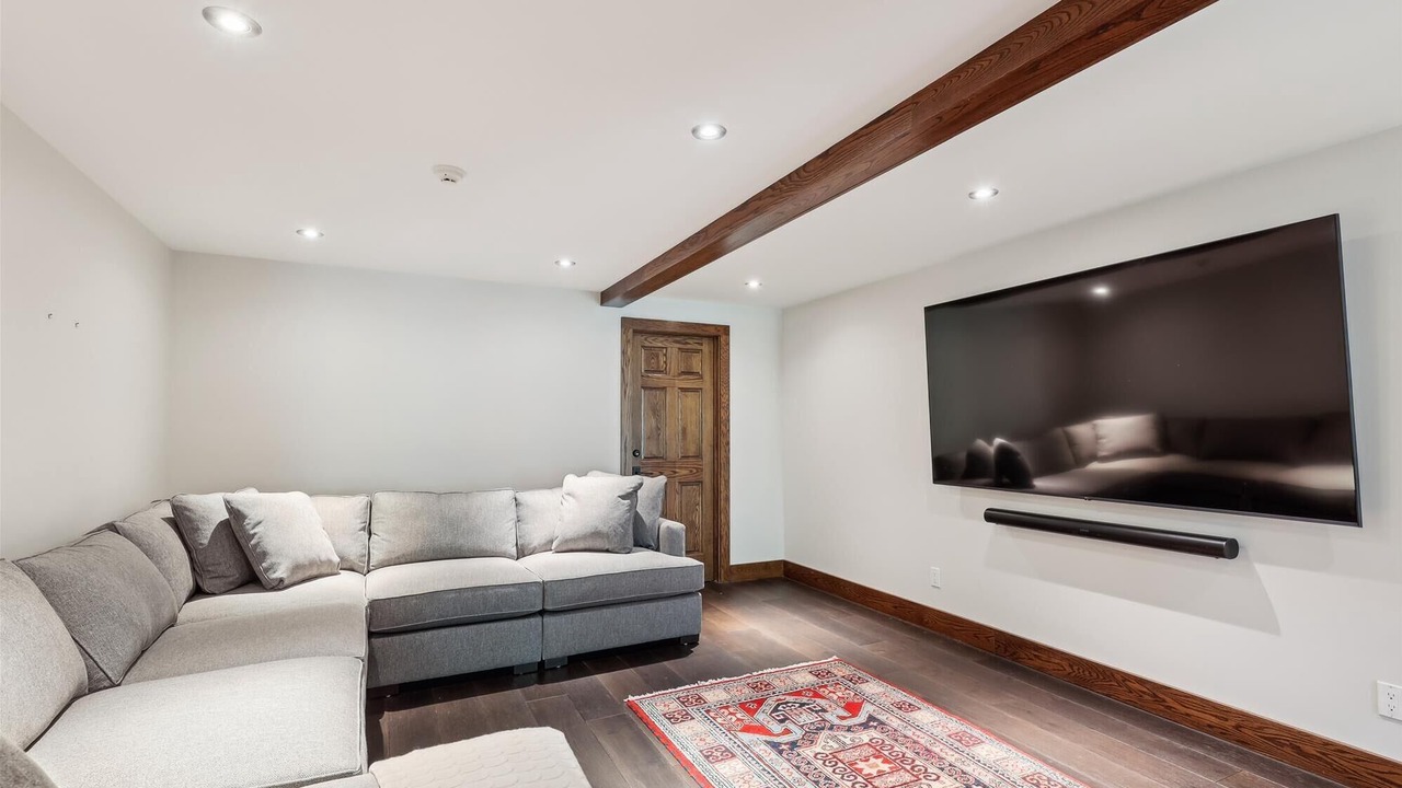 Photo of Livingroom in Stowe