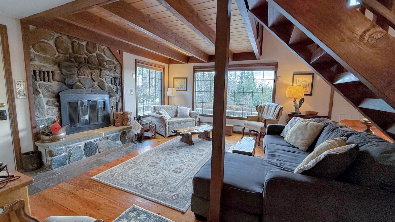 Photo of Livingroom in Whitefield