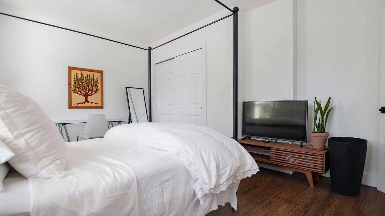Photo of Bedroom in Beacon