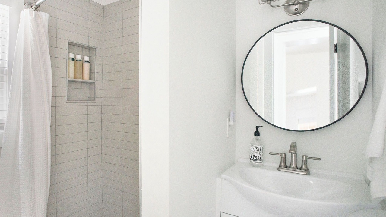 Photo of Bathroom in Beacon