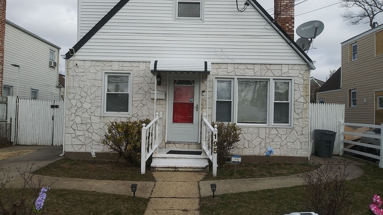 Photo of Outdoor in Hempstead