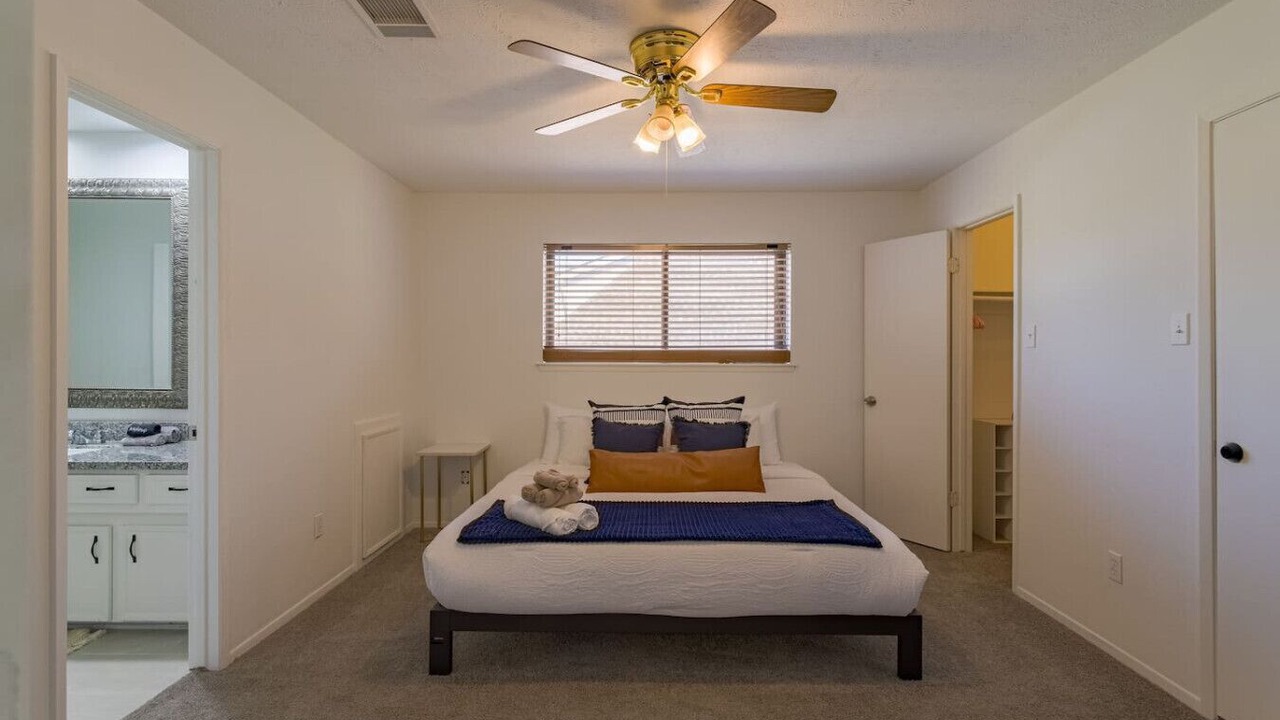 Photo of Bedroom in Houston