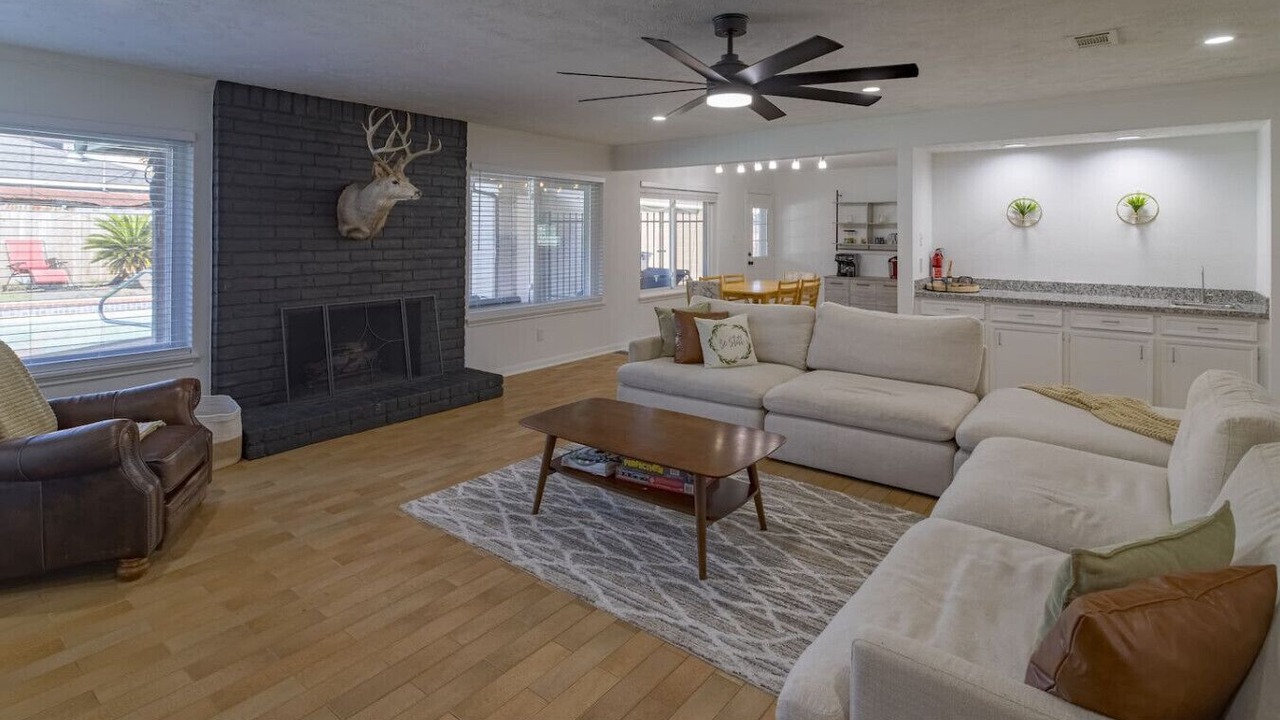 Photo of Livingroom in Houston