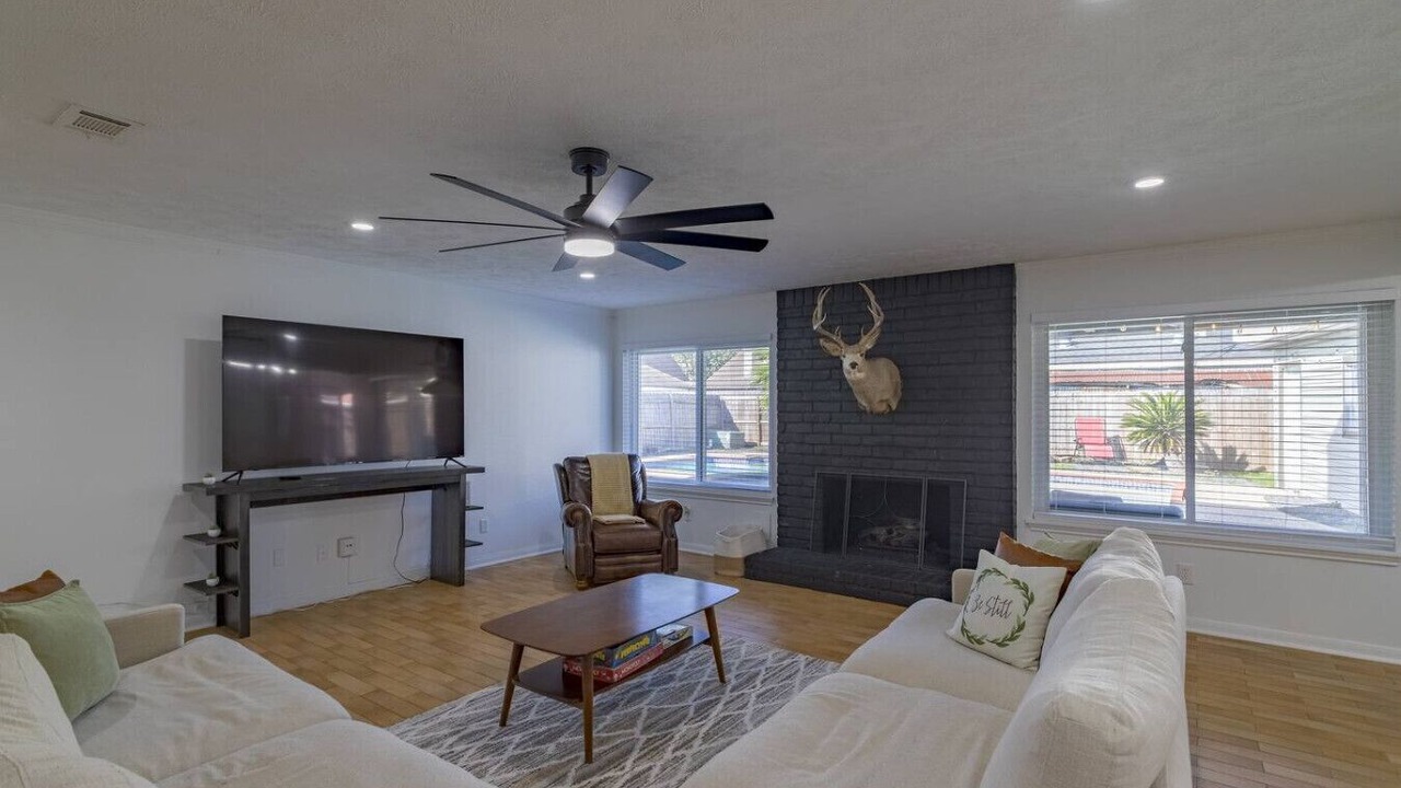 Photo of Livingroom in Houston