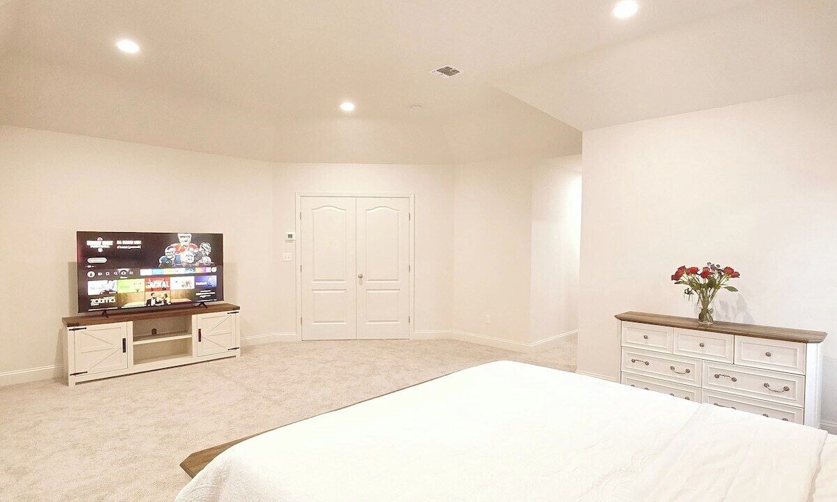 Photo of Bedroom in Wheatley Heights