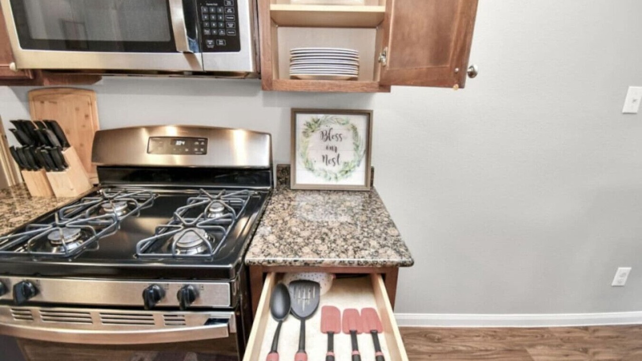 Photo of Kitchen in Iowa Colony