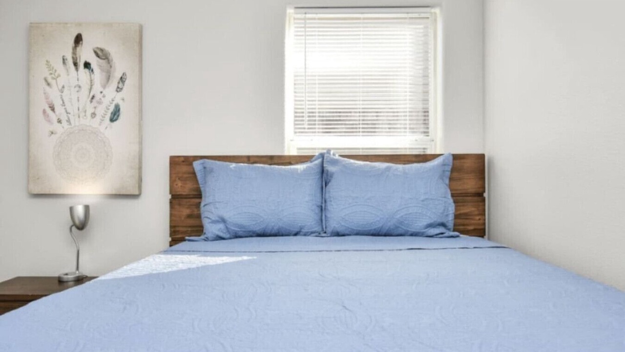 Photo of Bedroom in Iowa Colony