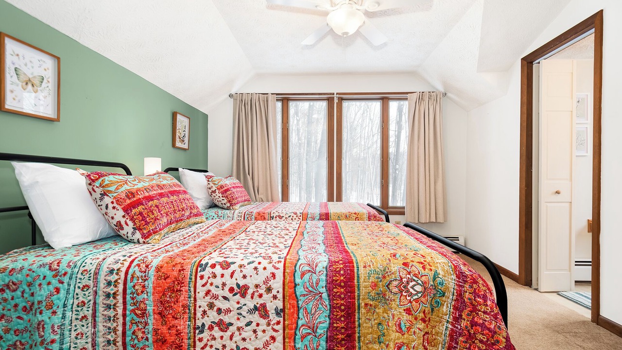Photo of Bedroom in Oakland
