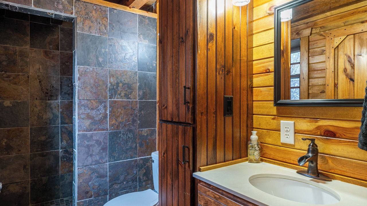 Photo of Bathroom in Elizaville