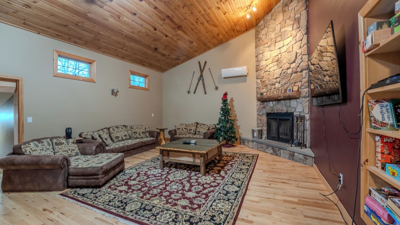 Photo of Livingroom in North Woodstock