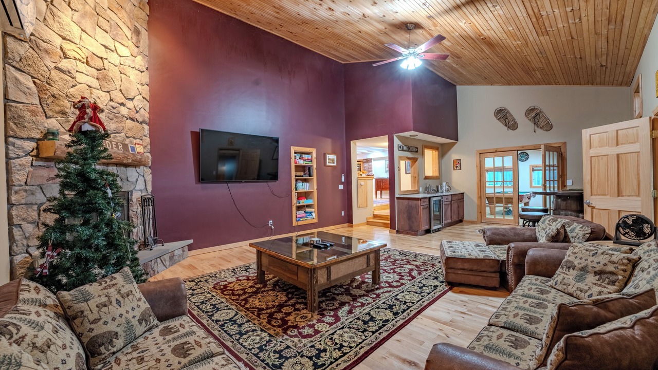 Photo of Livingroom in North Woodstock