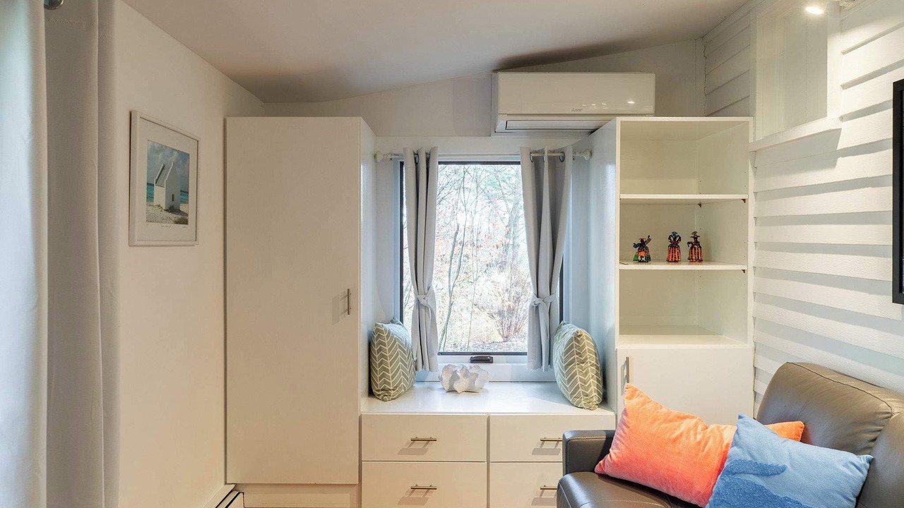 Photo of Livingroom in Accord