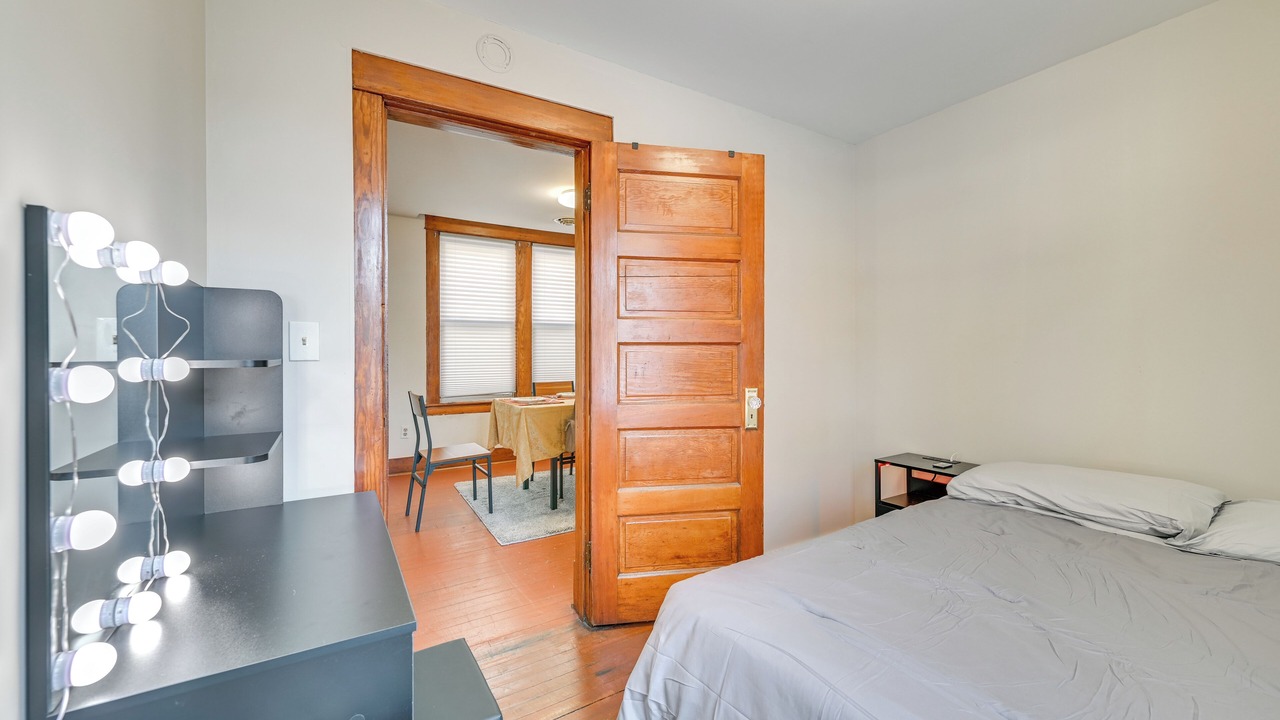 Photo of Bedroom in Albany