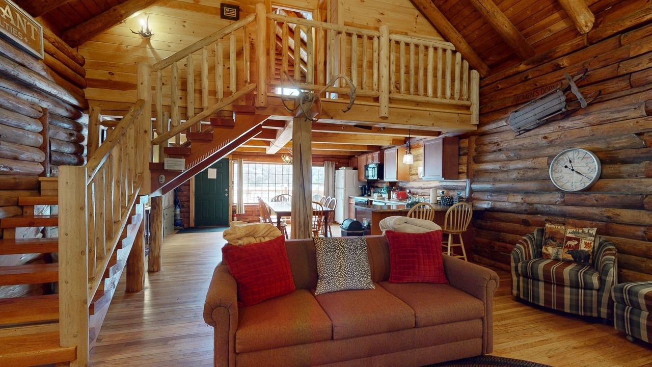 Photo of Livingroom in Jeffersonville