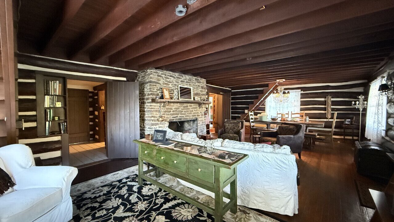Photo of Livingroom in Alpine Lake