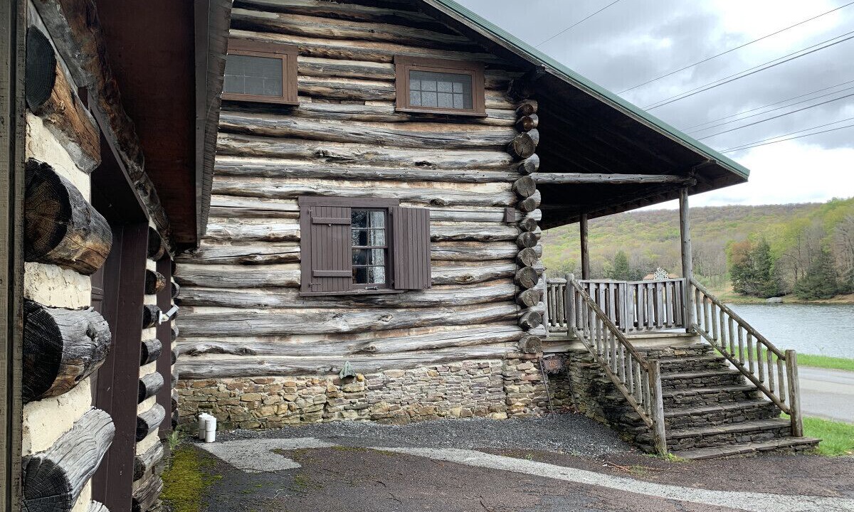Photo of Outdoor in Alpine Lake