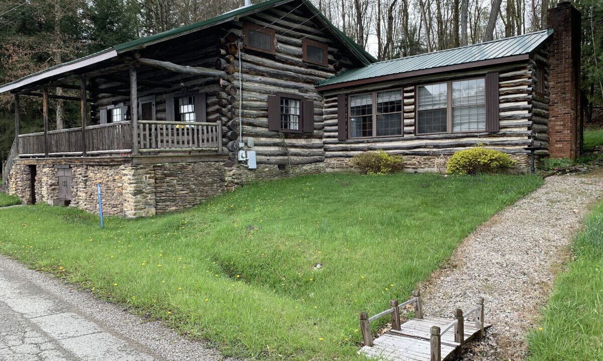 Photo of Outdoor in Alpine Lake
