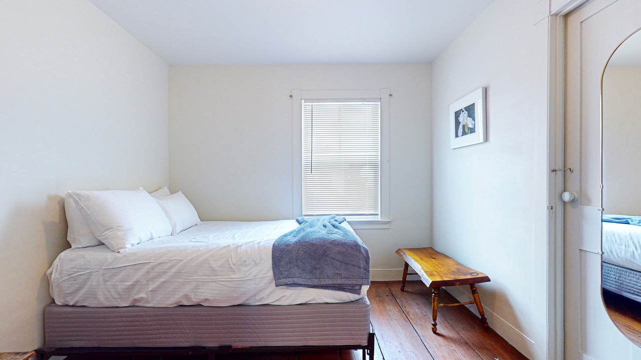 Photo of Bedroom in Weston