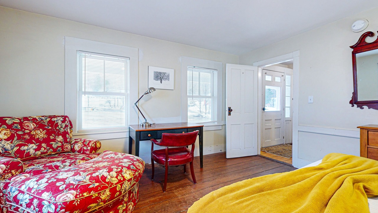 Photo of Bedroom in Weston