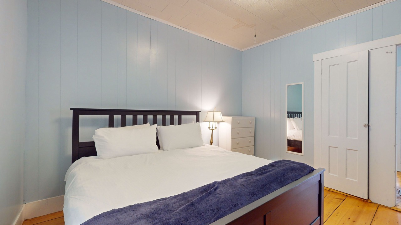 Photo of Bedroom in Weston