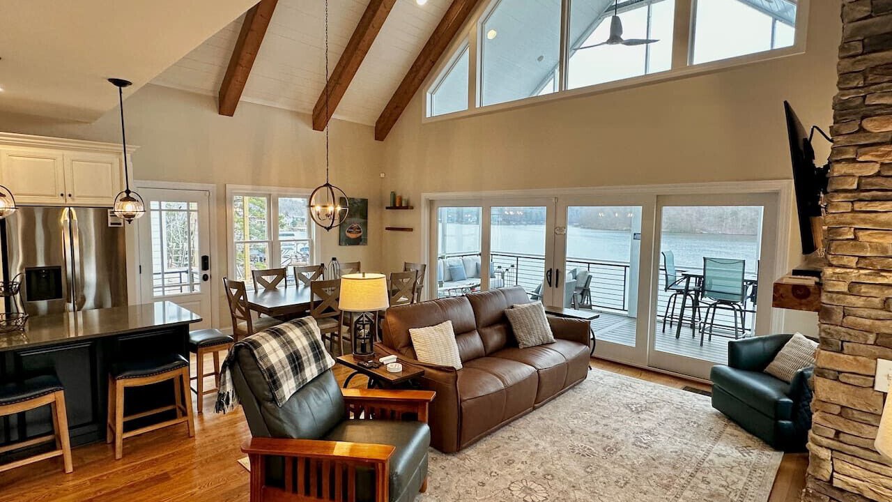 Photo of Livingroom in New London