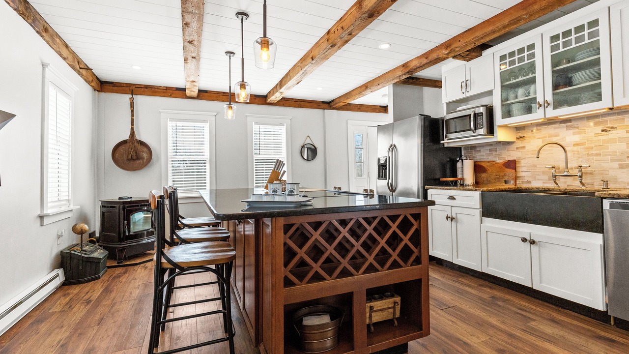 Photo of Kitchen in Moultonborough
