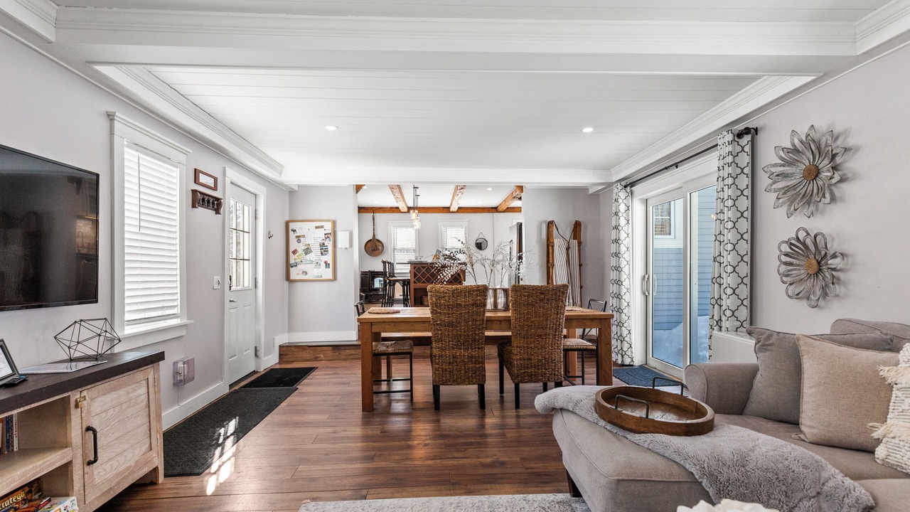 Photo of Livingroom in Moultonborough