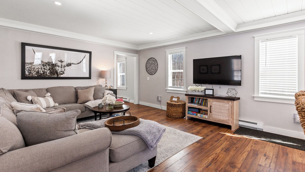 Photo of Livingroom in Moultonborough