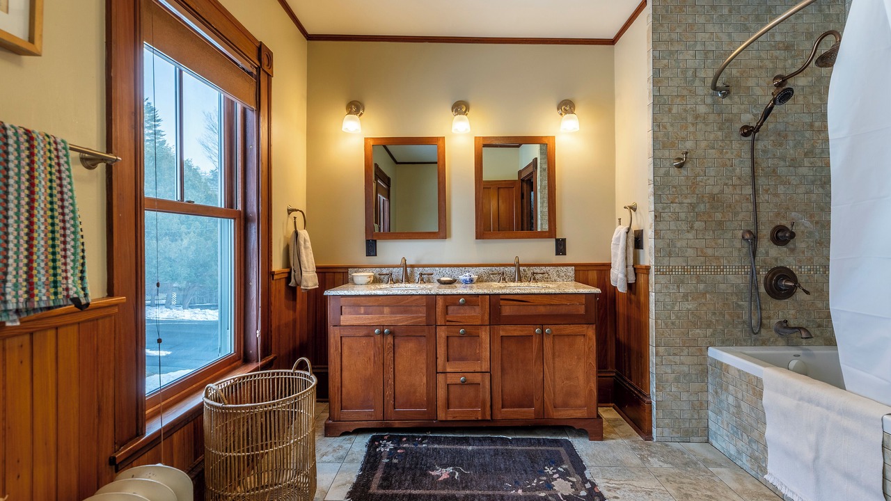 Photo of Bathroom in Woodstock