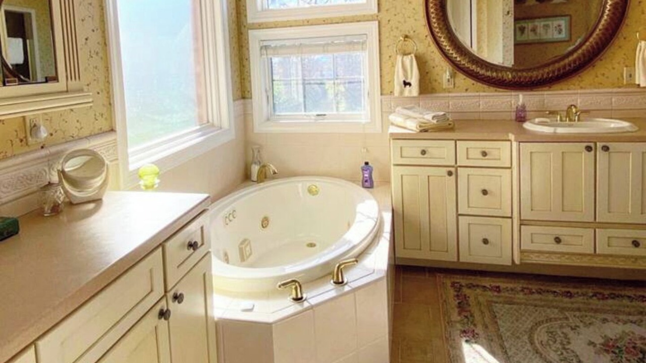 Photo of Bathroom in Fairlea