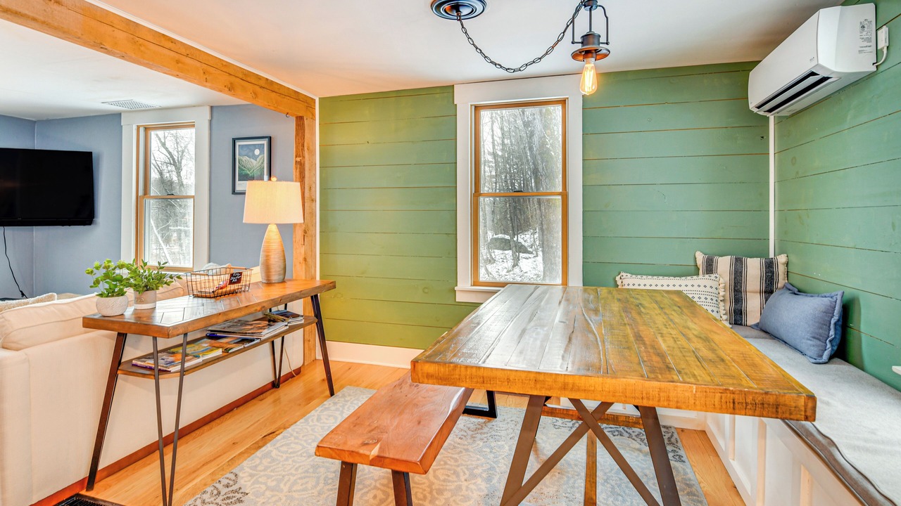 Photo of Bedroom in Waterville