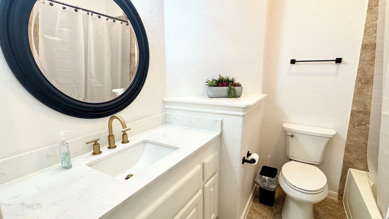 Photo of Bathroom in Spring