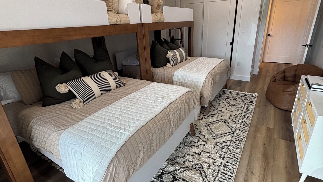 Photo of Bedroom in Howard