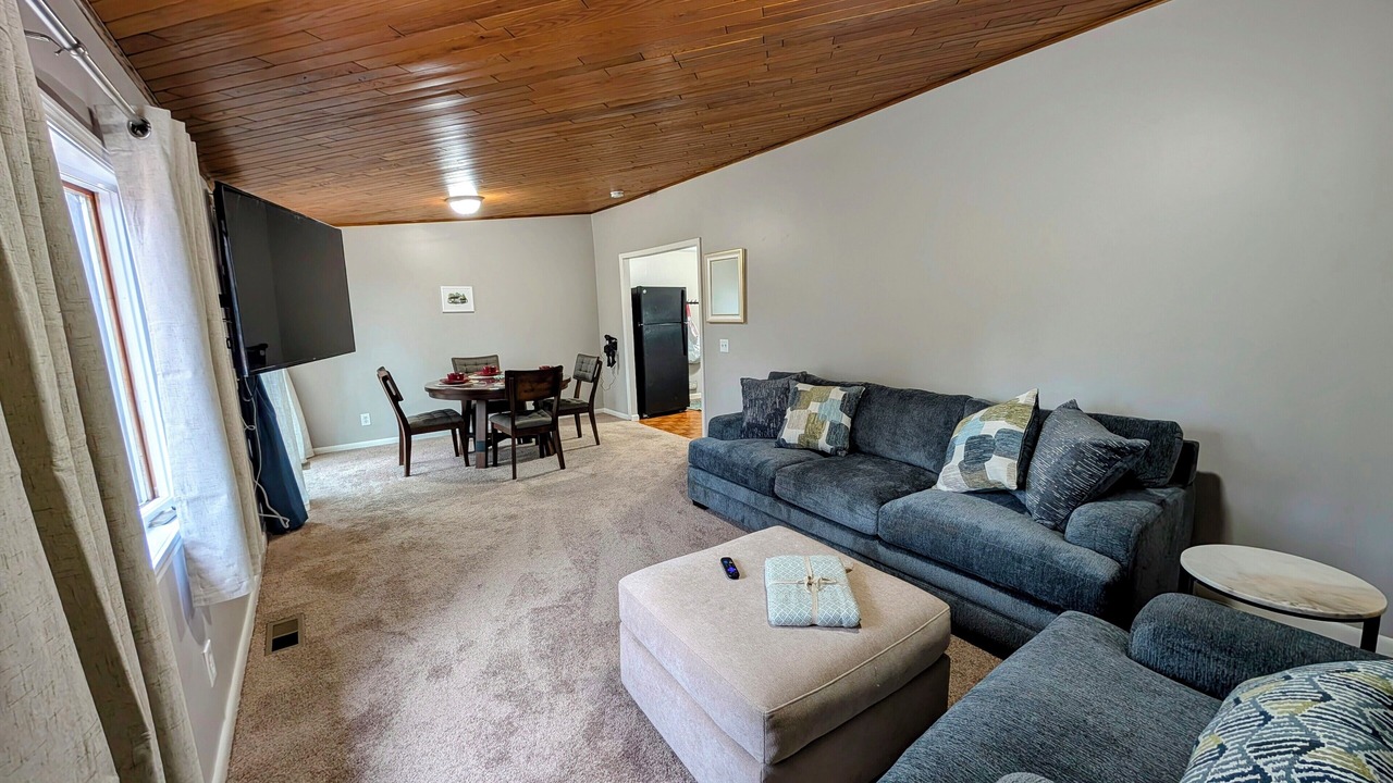 Photo of Livingroom in North Syracuse