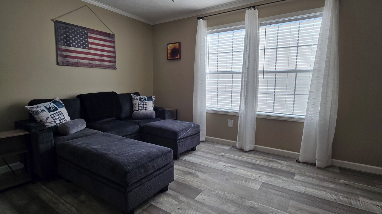 Photo of Livingroom in Swain