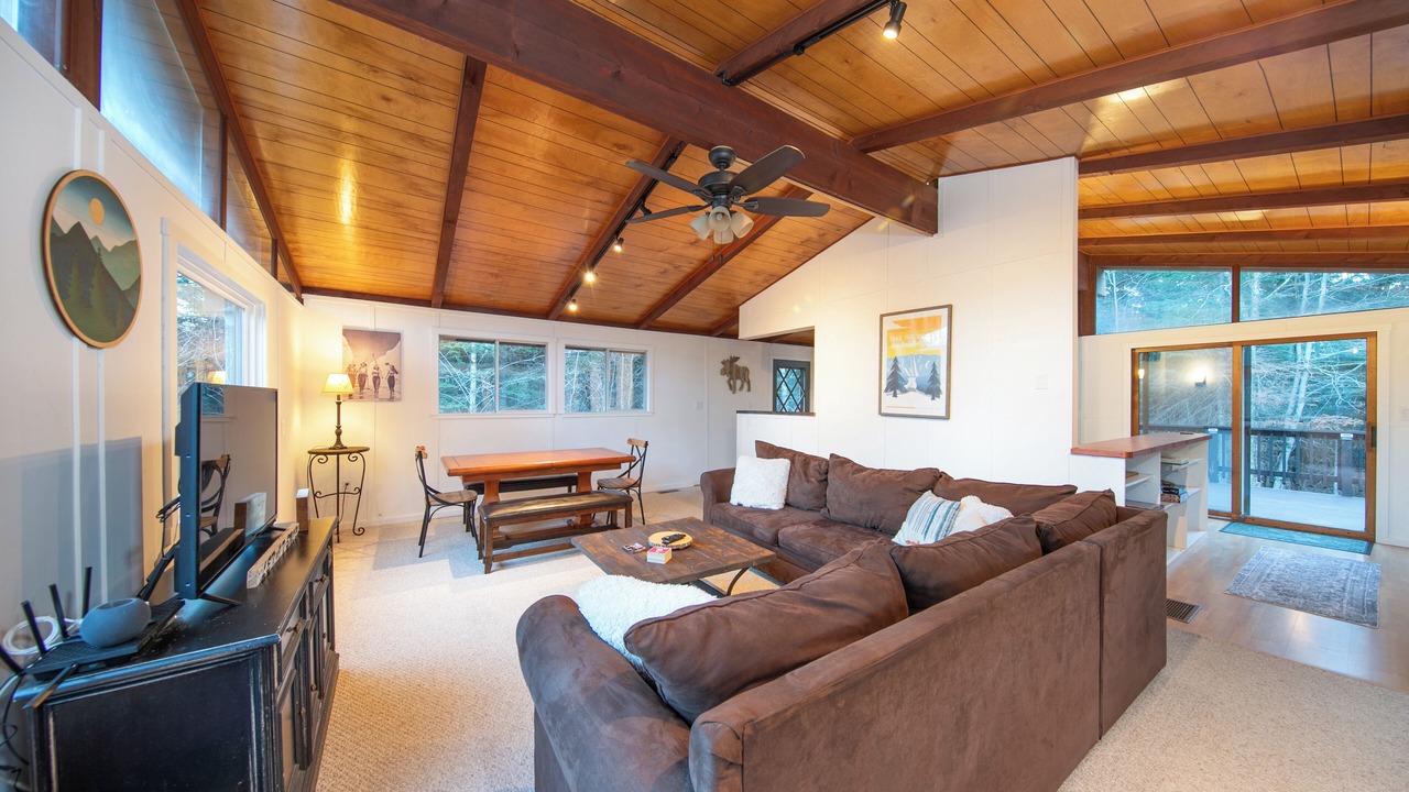 Photo of Livingroom in Windham