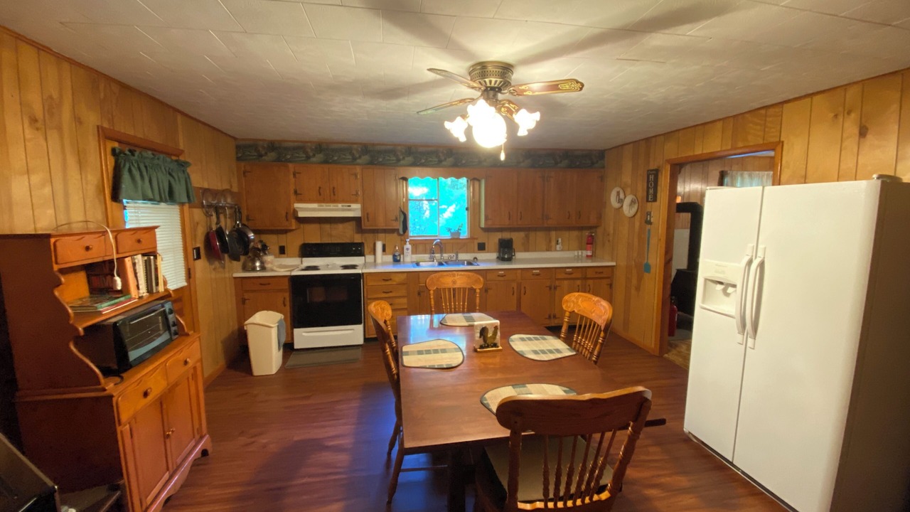 Photo of Kitchen in Dryfork