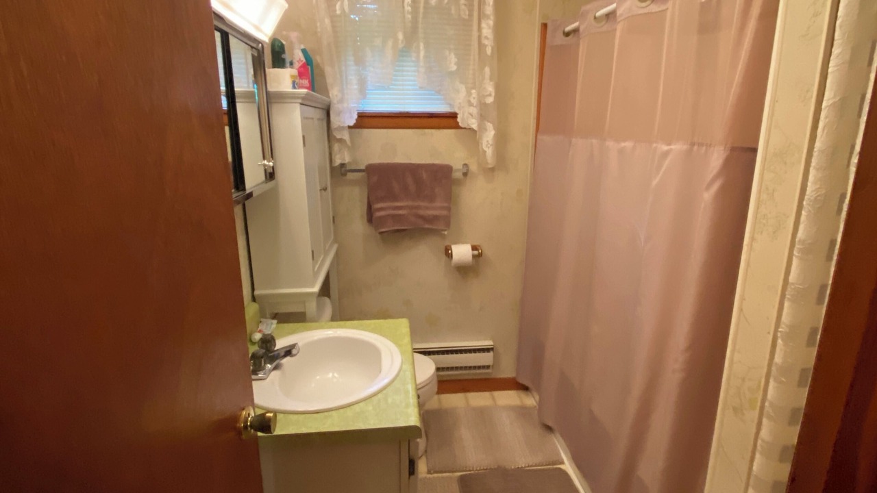 Photo of Bathroom in Dryfork