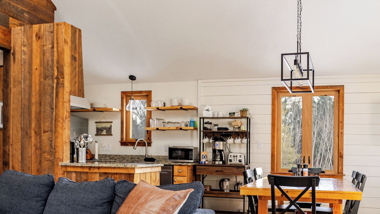Photo of Livingroom in Thornton