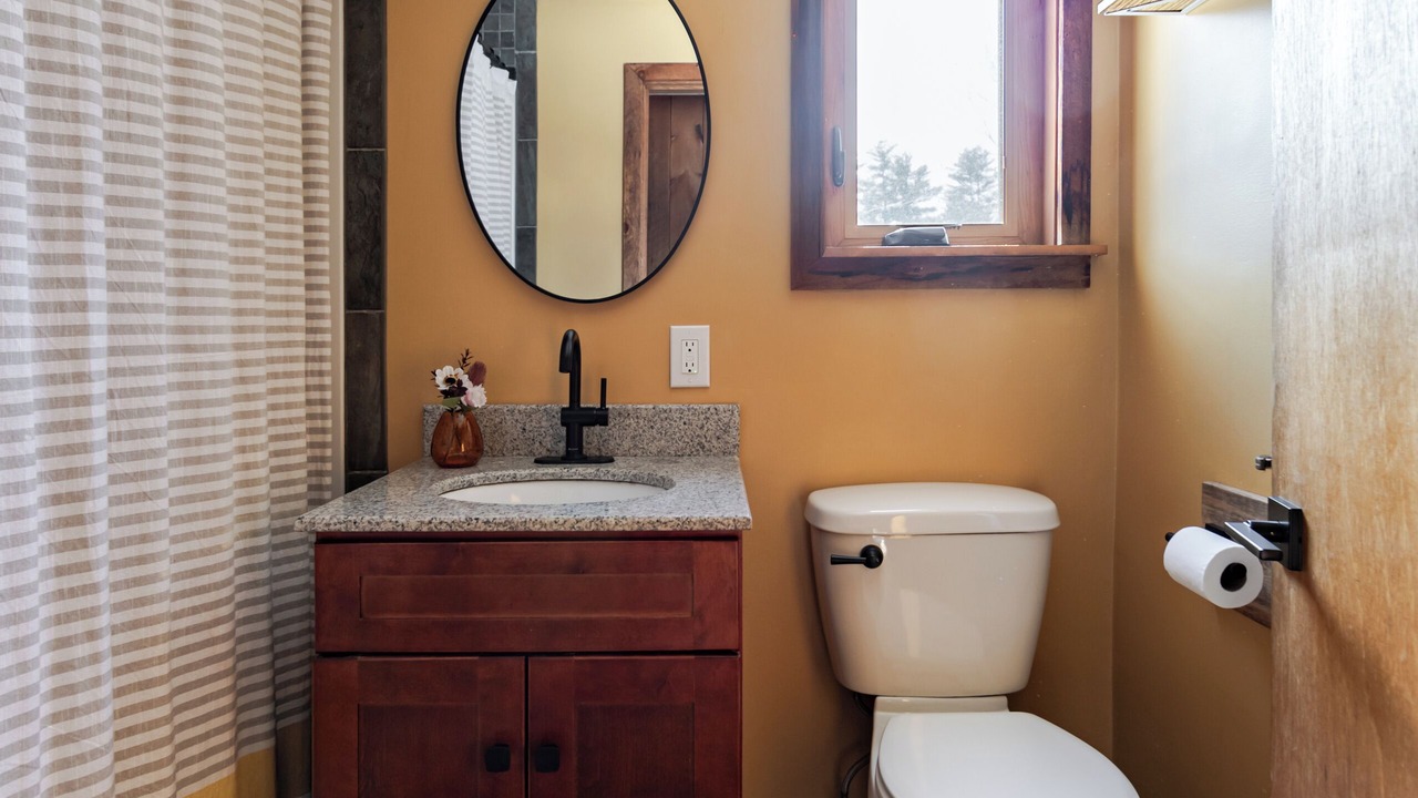 Photo of Bathroom in Thornton
