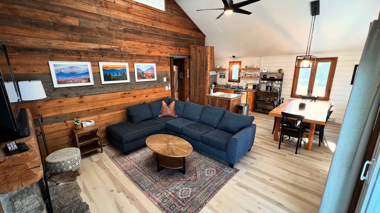Photo of Livingroom in Thornton