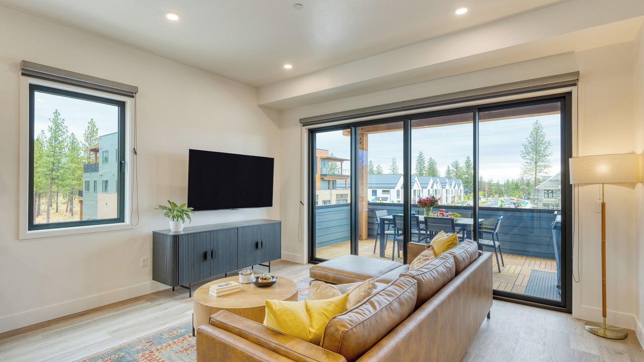 Photo of Livingroom in Bend
