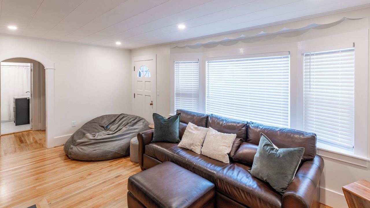 Photo of Livingroom in Littleton
