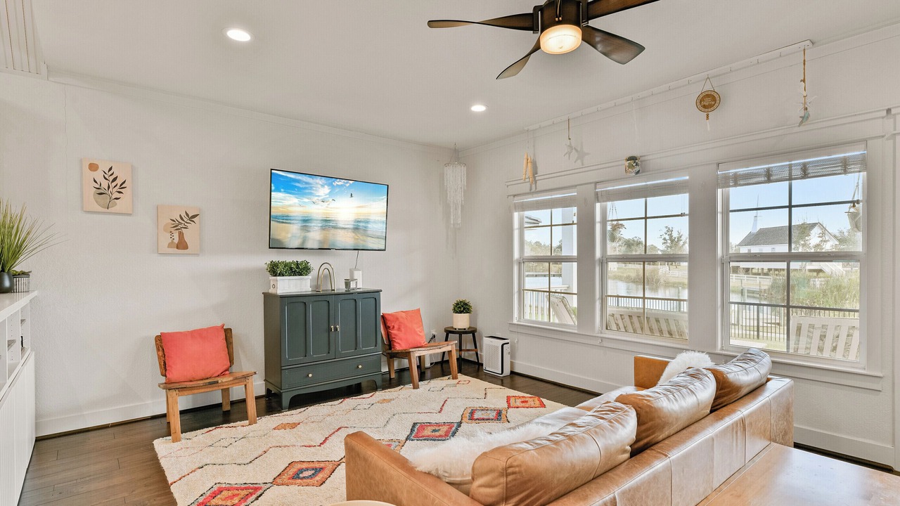 Photo of Livingroom in Dickinson