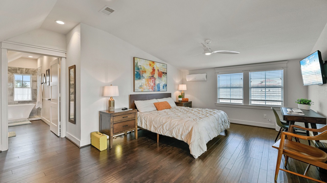 Photo of Bedroom in Dickinson