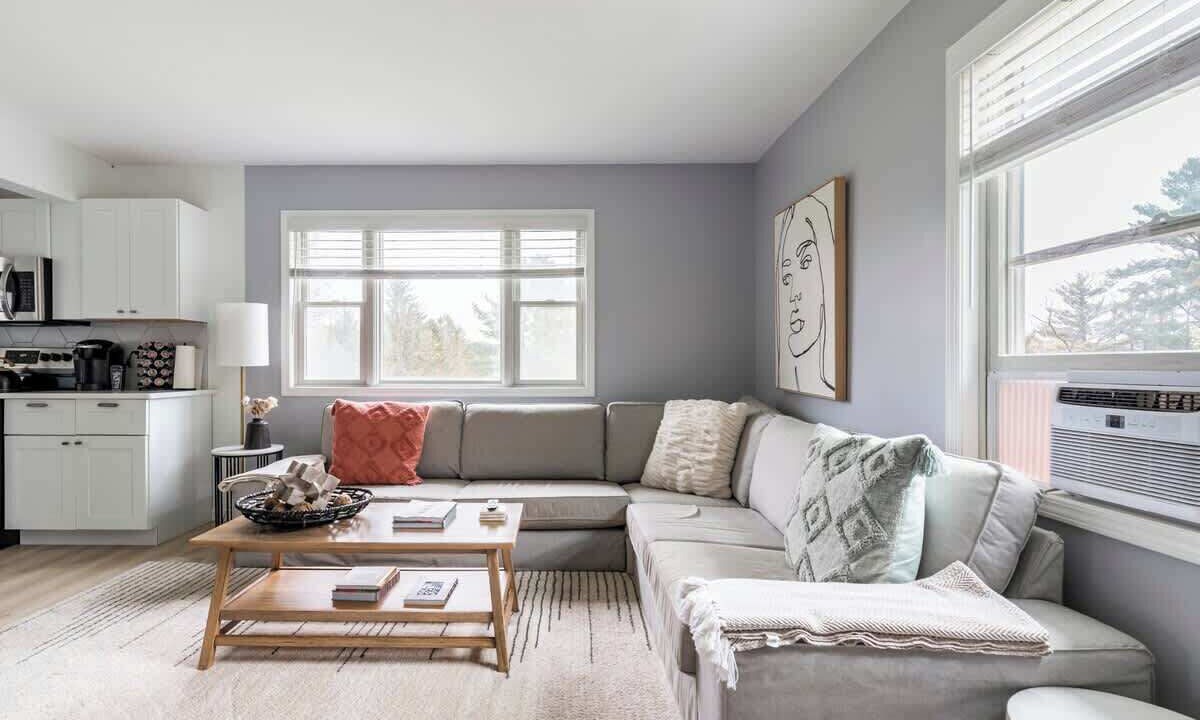 Photo of Livingroom in South Hill