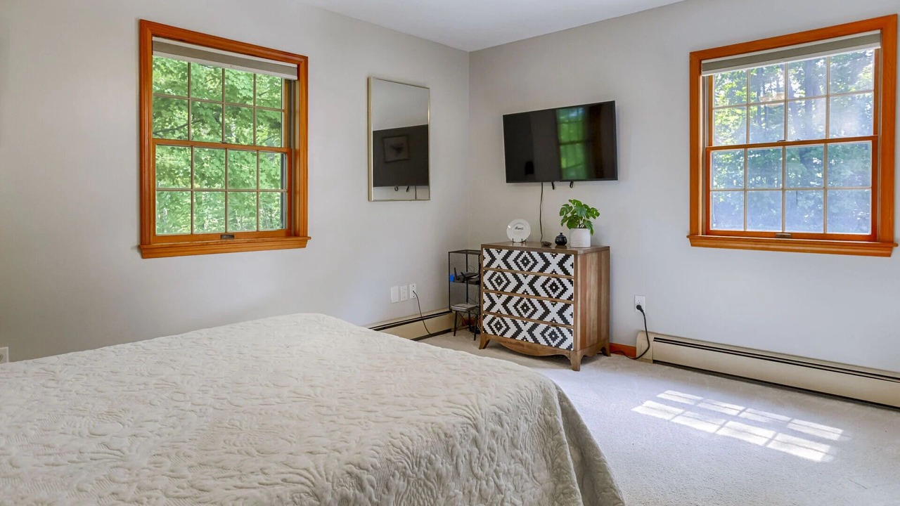 Photo of Bedroom in Poplar Ridge