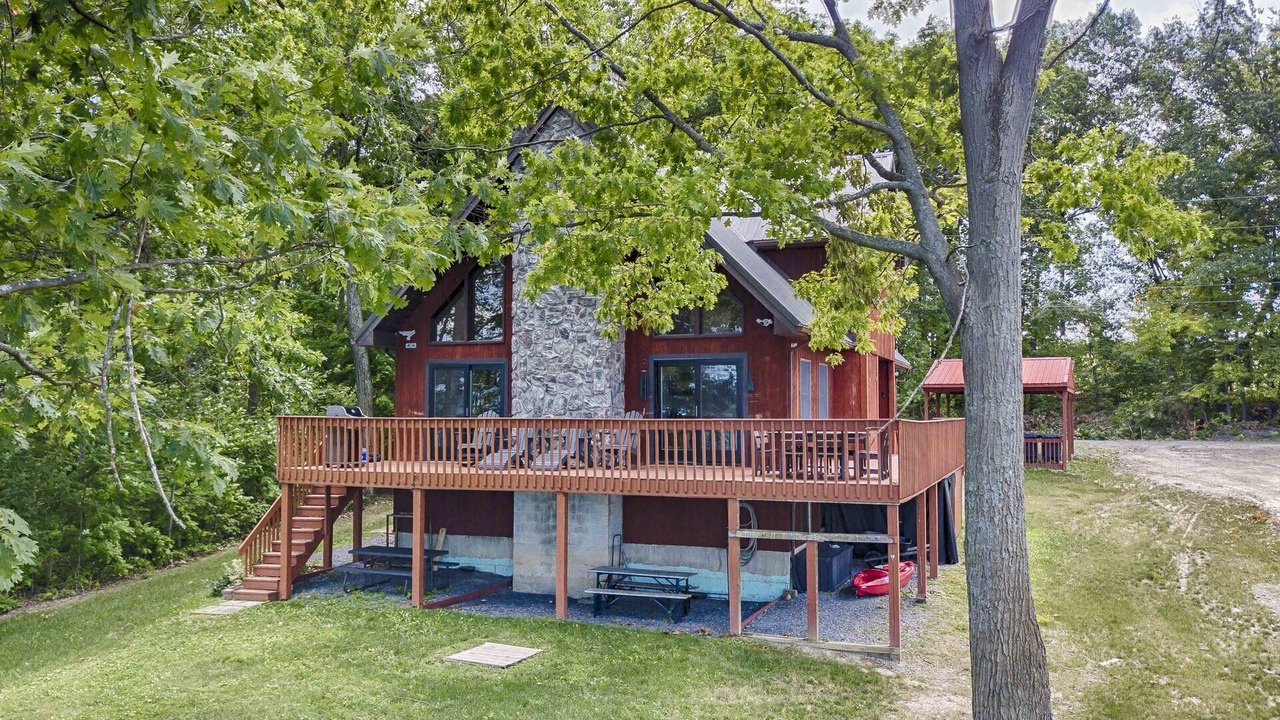 Photo of Outdoor in Poplar Ridge