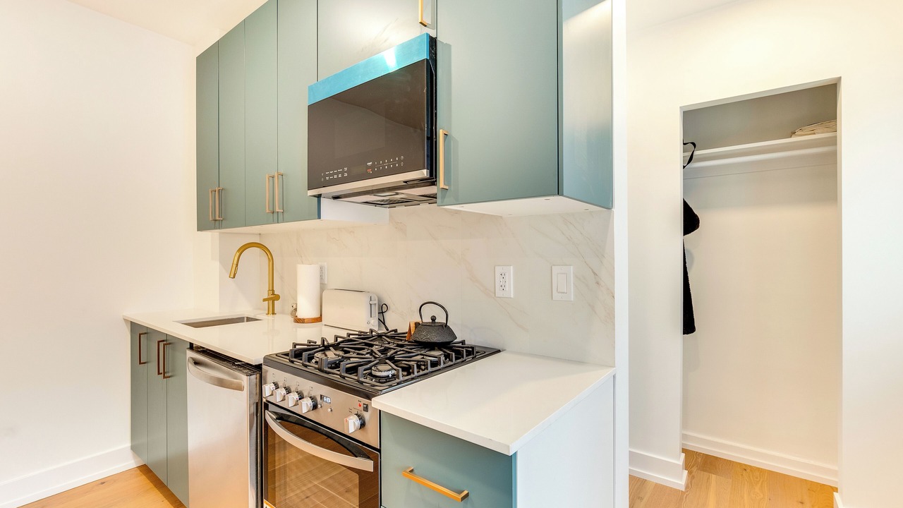 Photo of Kitchen in Southeast Yonkers