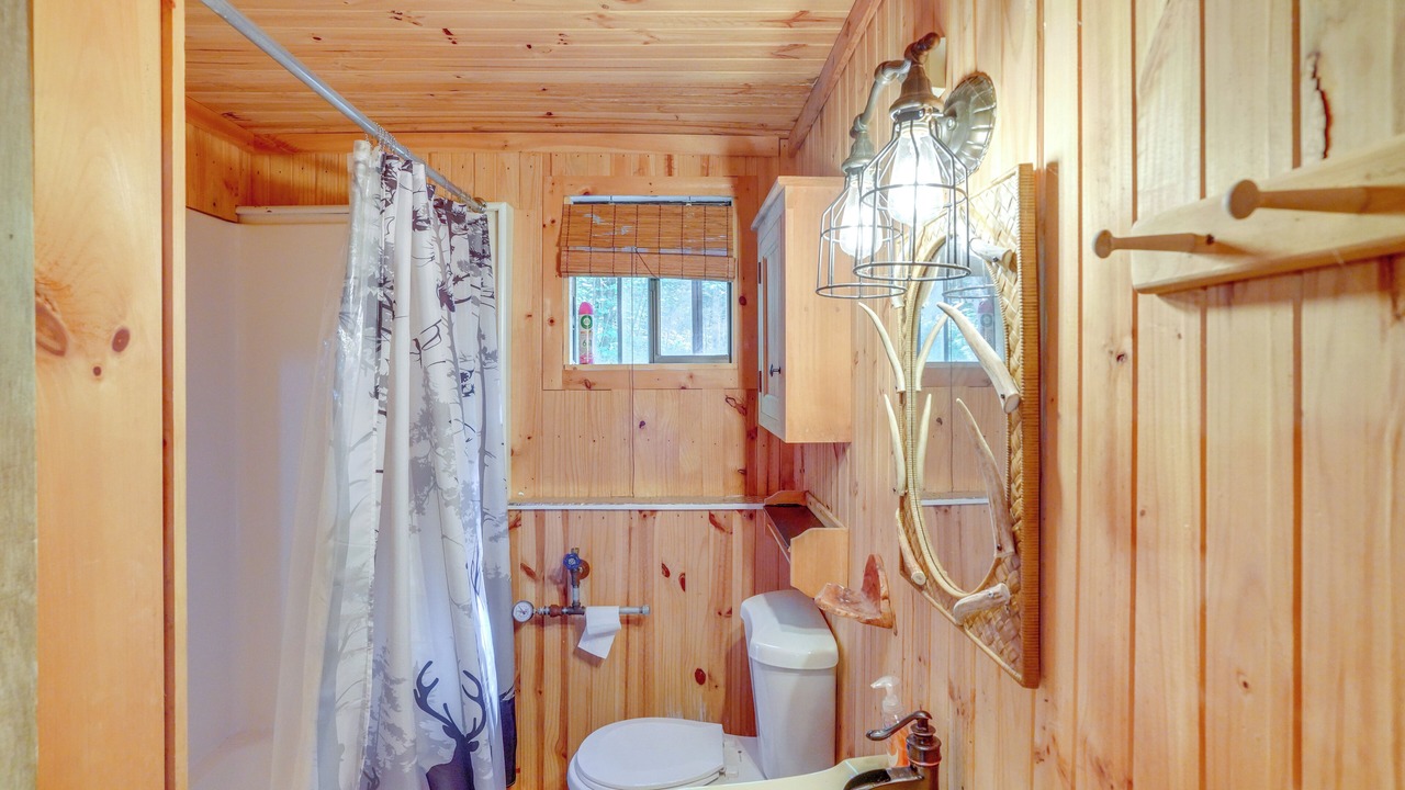 Photo of Bathroom in West Dover